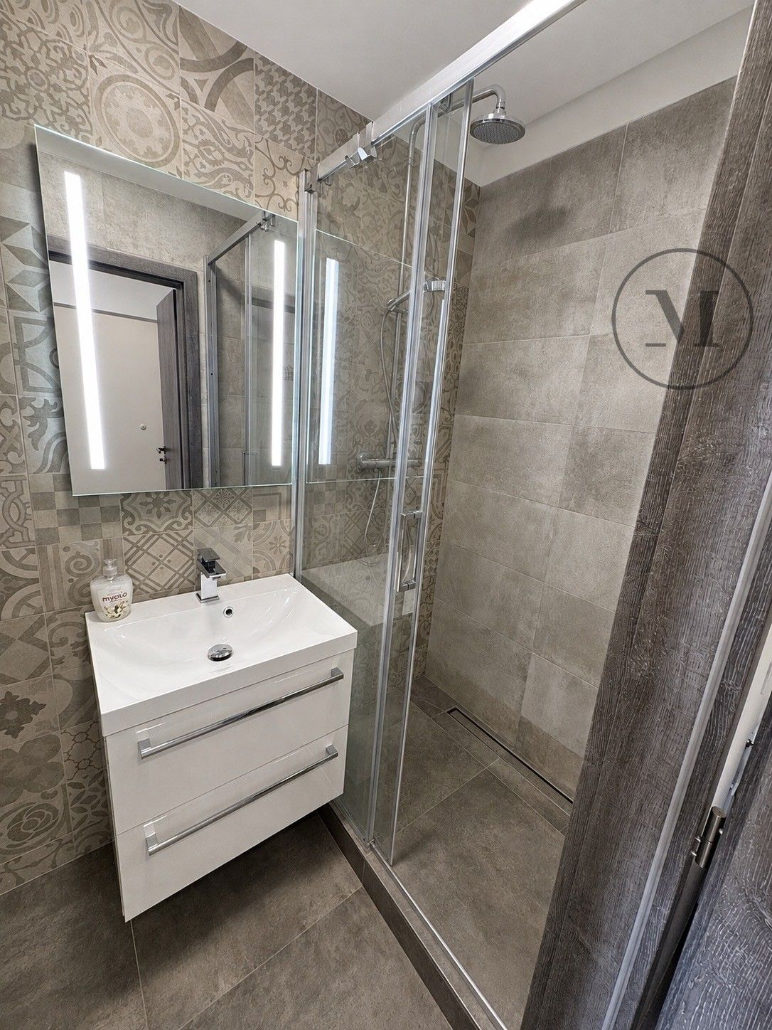 2+kk, Dlouhá , České Budějovice 2, 43 m² - 2