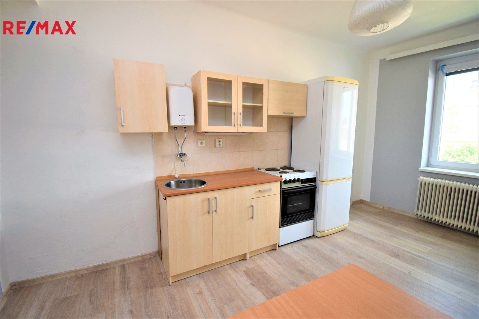 Pronájem byt 1+1 - Nádražní, Písek, 49 m²