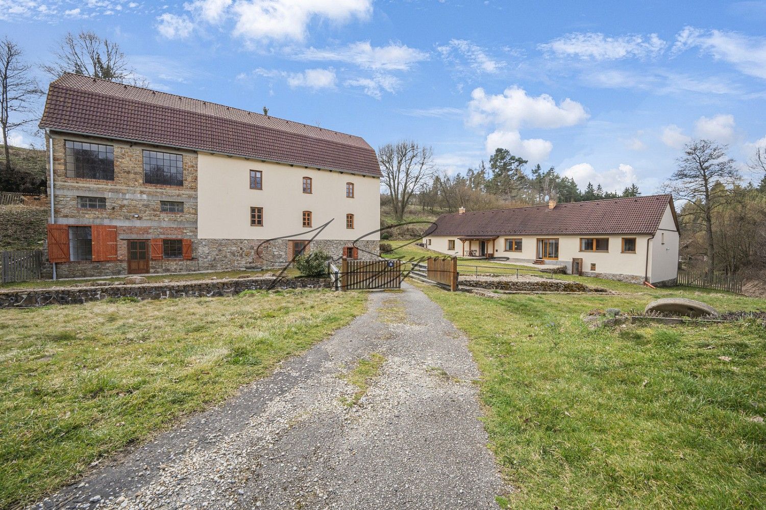 Rodinné domy, Olešná, okres Písek, 594 m² - 2
