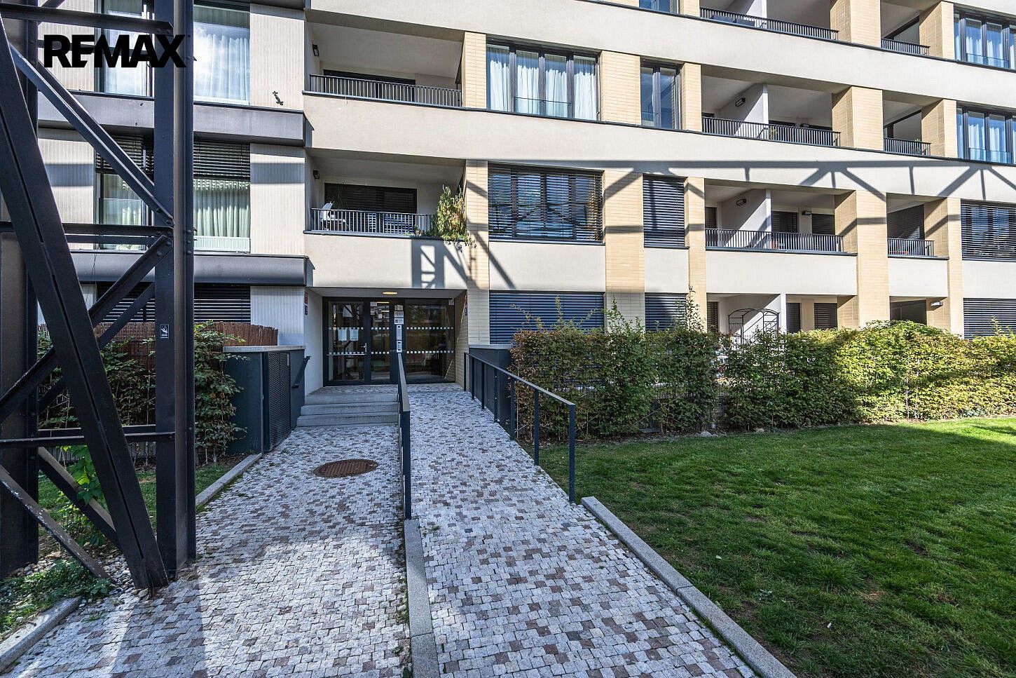 2+kk, Jankovcova, Praha 7 - Holešovice, 60 m² - 2
