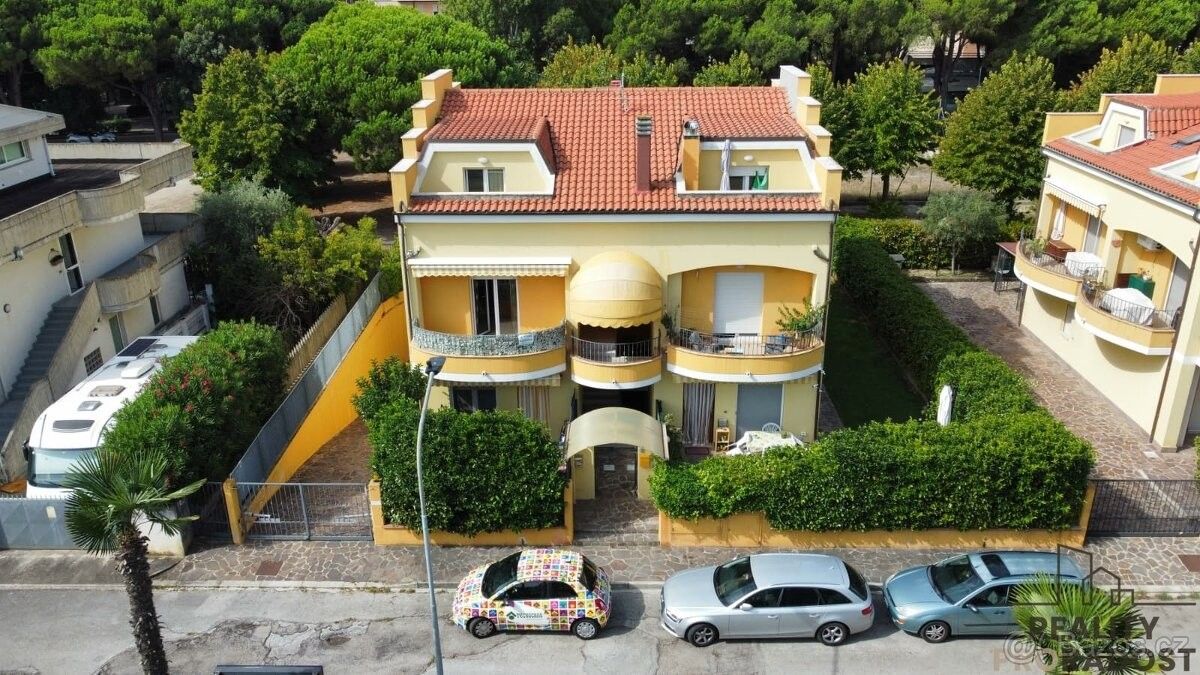 Byty, 987 66, Zahraničí - 1