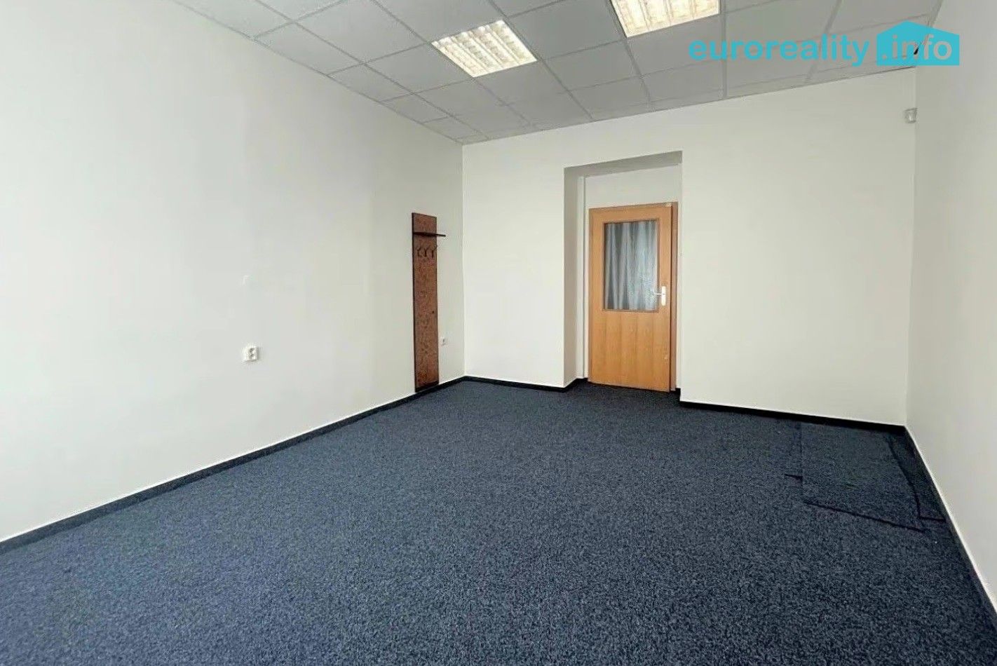Pronájem kancelář - třída Vítězství, Mariánské Lázně, 160 m²