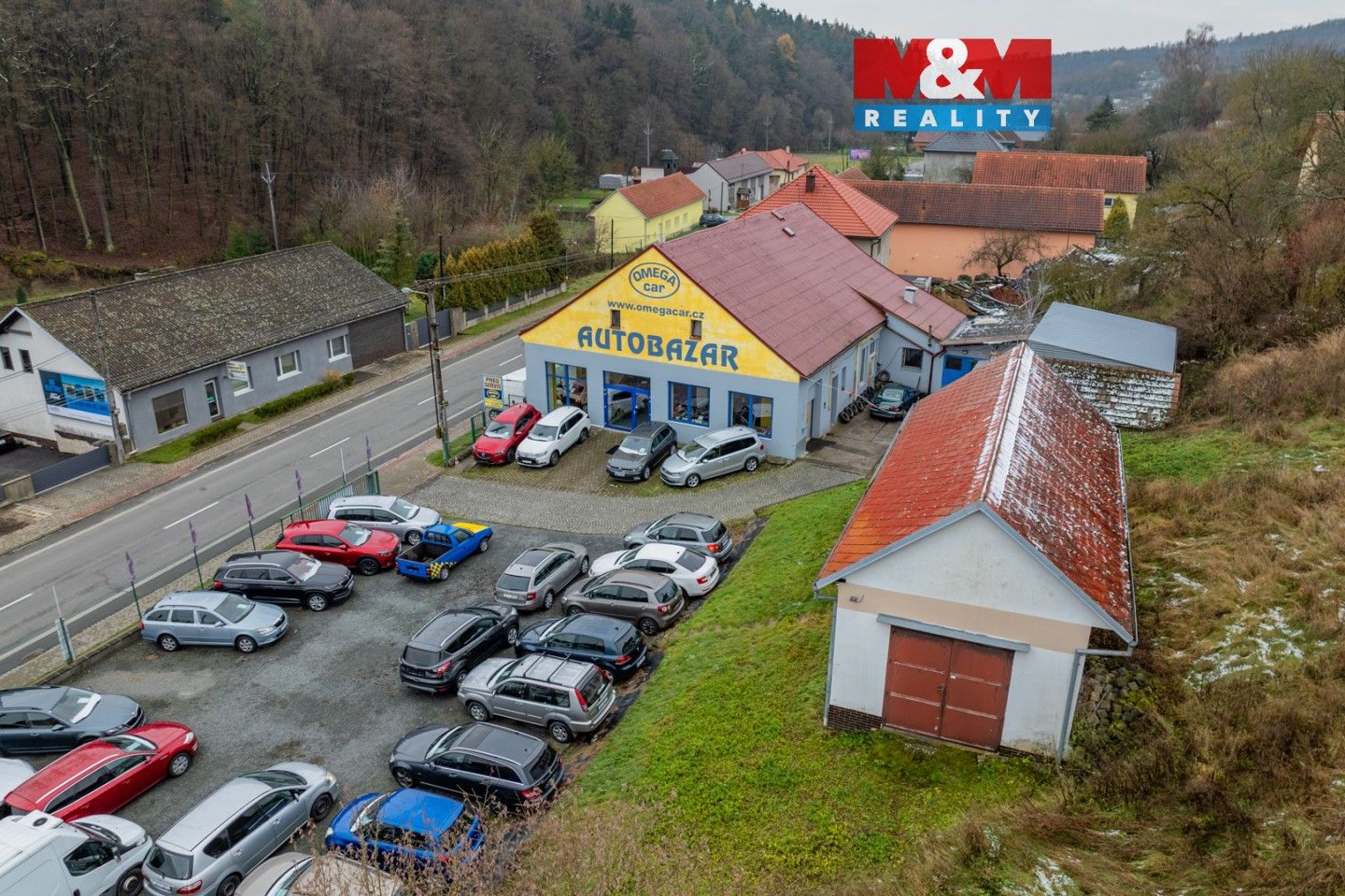 Obchodní prostory, Šarovy, 400 m²