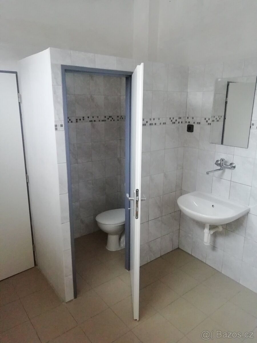 Pronájem sklad - Jablonec nad Nisou, 466 01