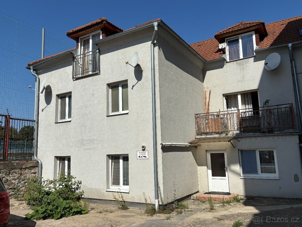 Byty, Dobšice, 671 82