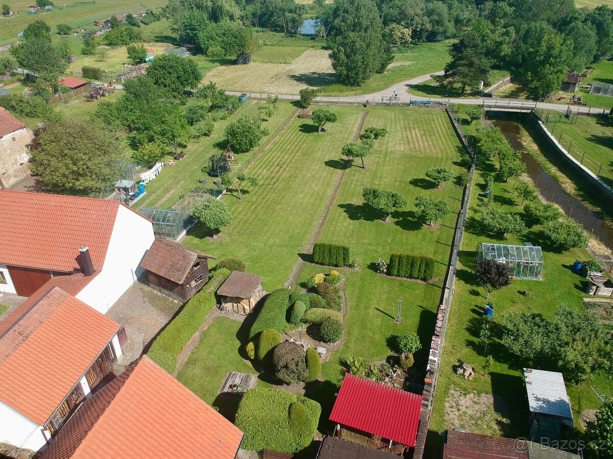 Prodej rodinný dům - Chvalšiny, 382 08