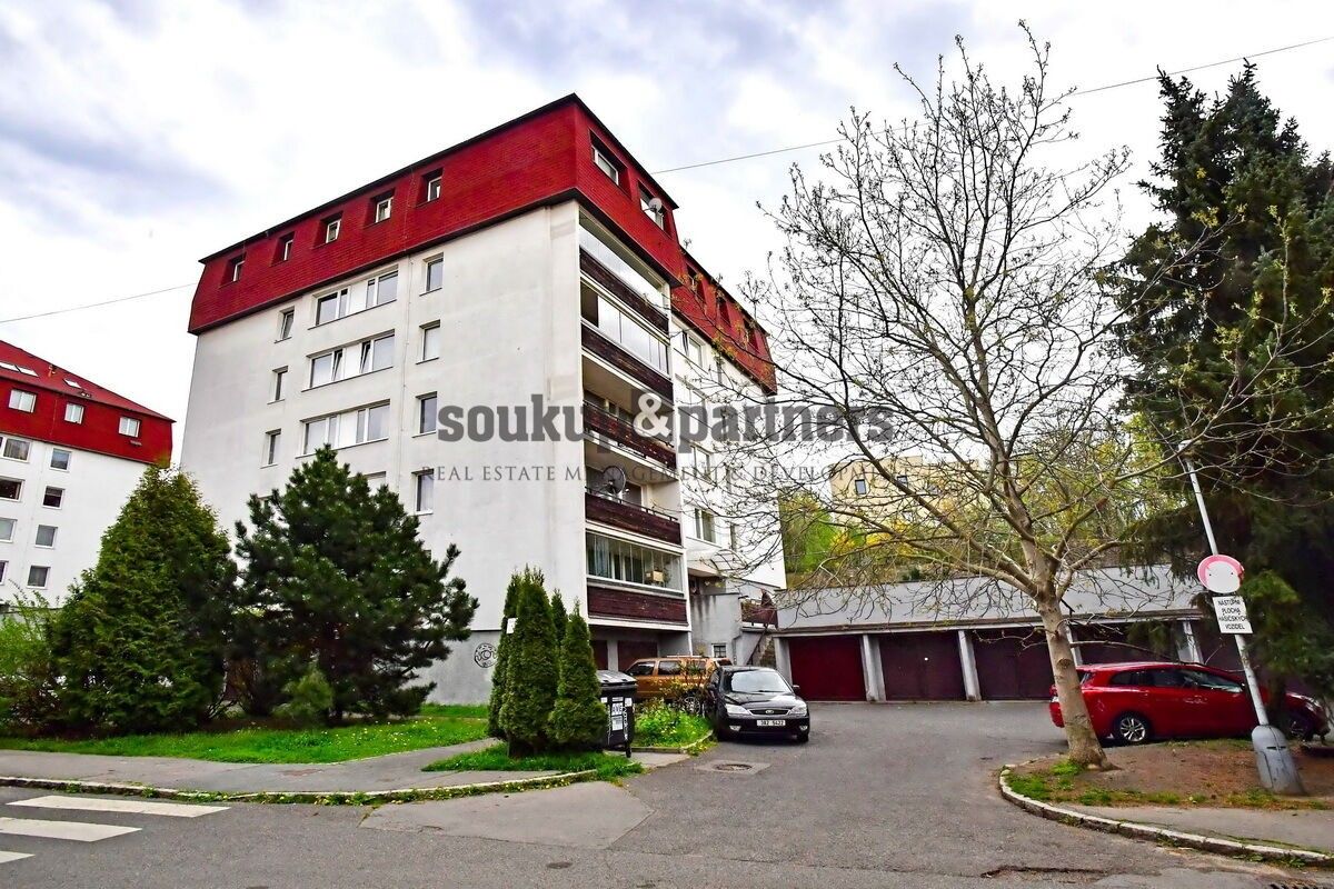 Prodej byt 1+1 - Nosická, Praha, 47 m²
