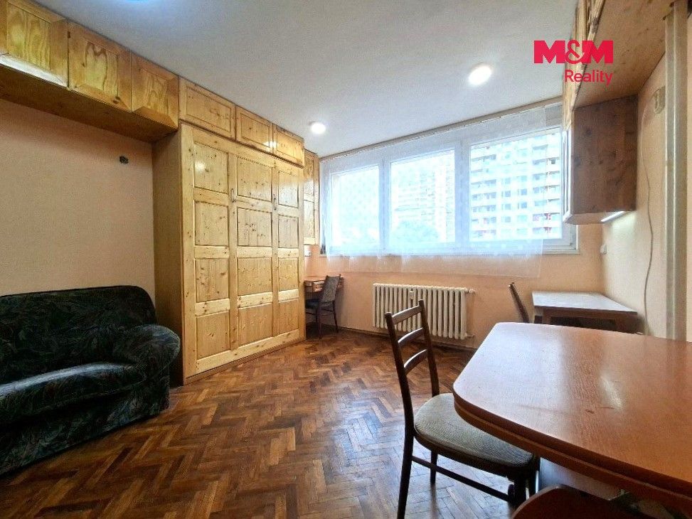 Byt 1+kk · 24 m² · Děčínská, Praha - 4