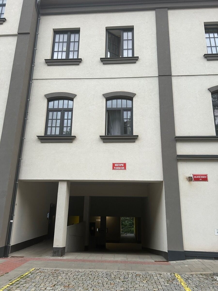 Sklady, Jihlava, 586 01 - 2