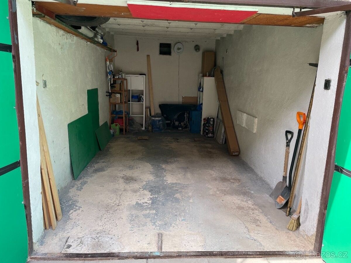 Prodej garáž - Heršpice, 684 01