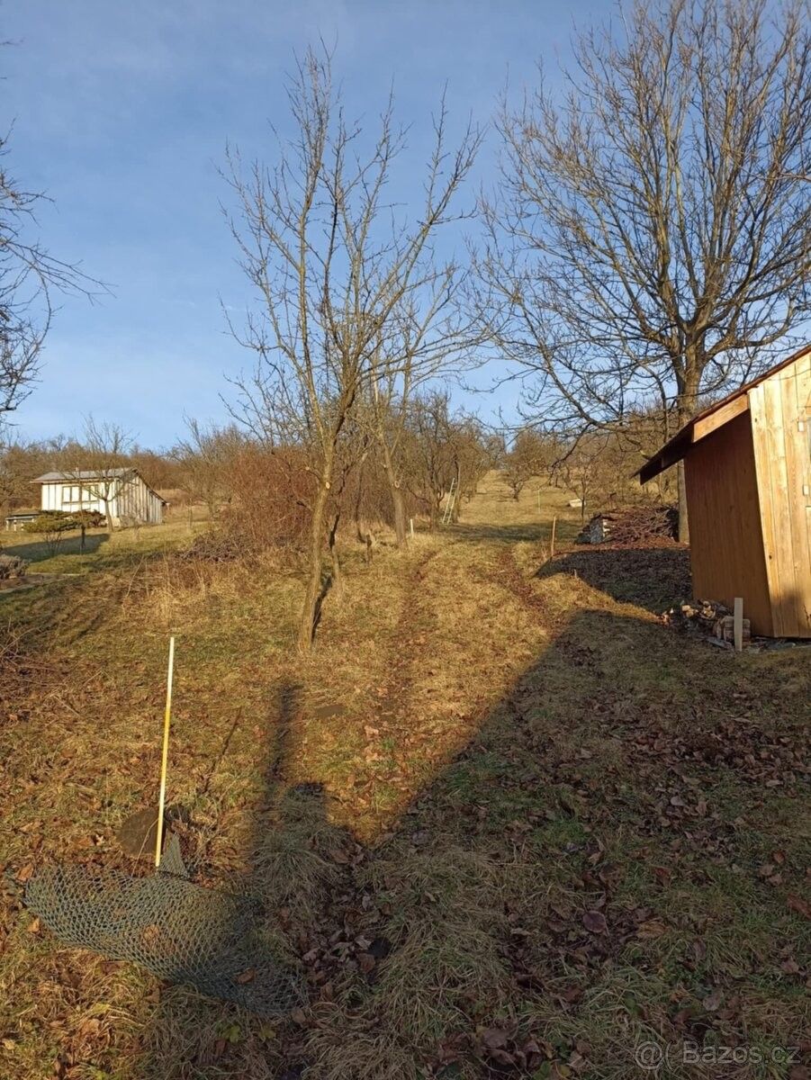 Prodej pozemek pro bydlení - Hluk, 687 25