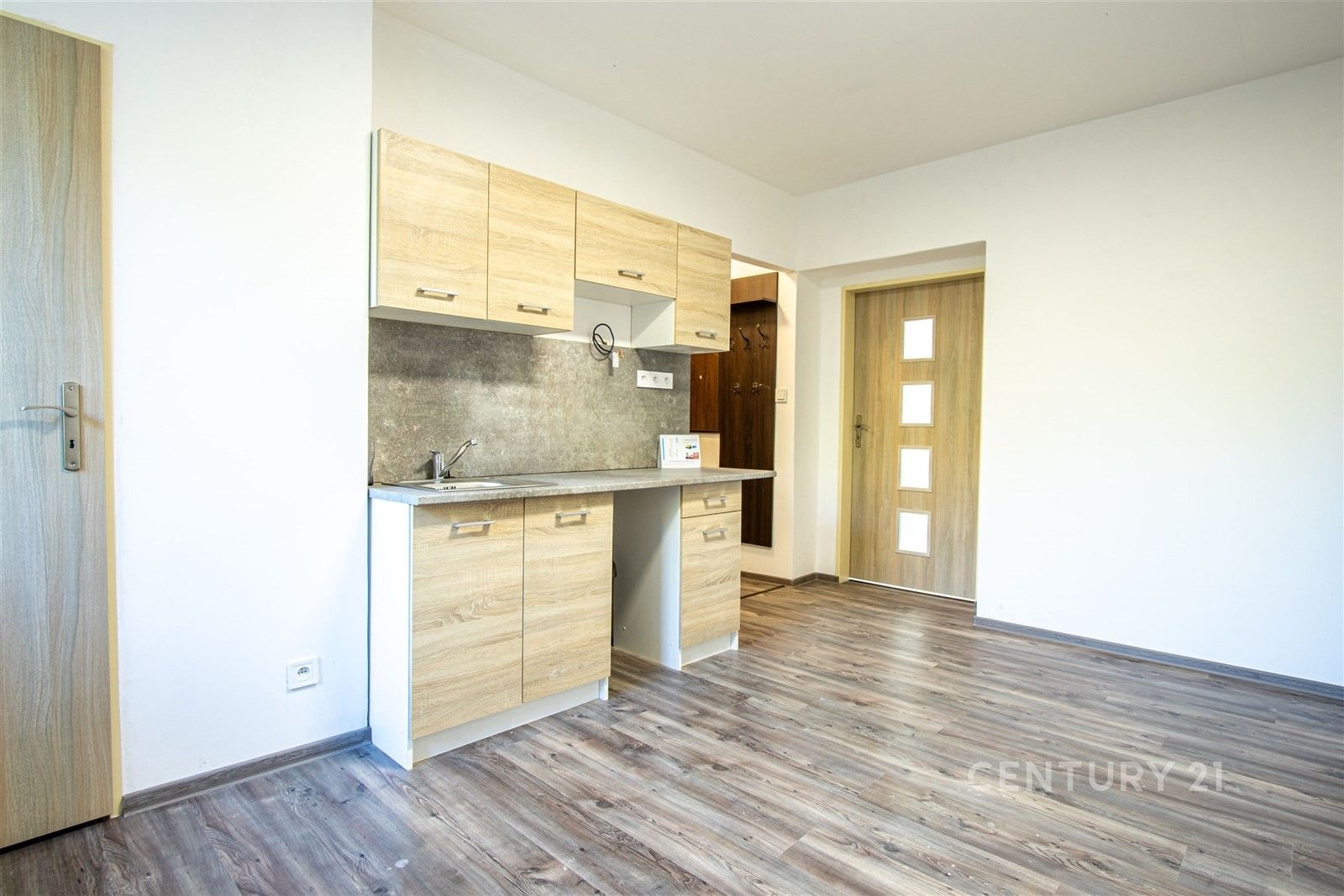 1+1, Nový Bohumín, Bohumín, 43 m²