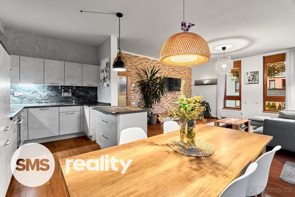 Byty, Slaný, 274 01