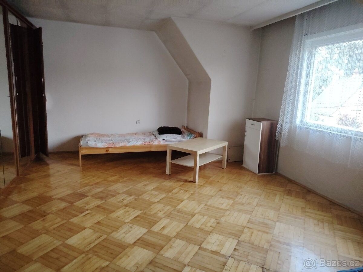 Pronájem byt - 431 32, Chomutov