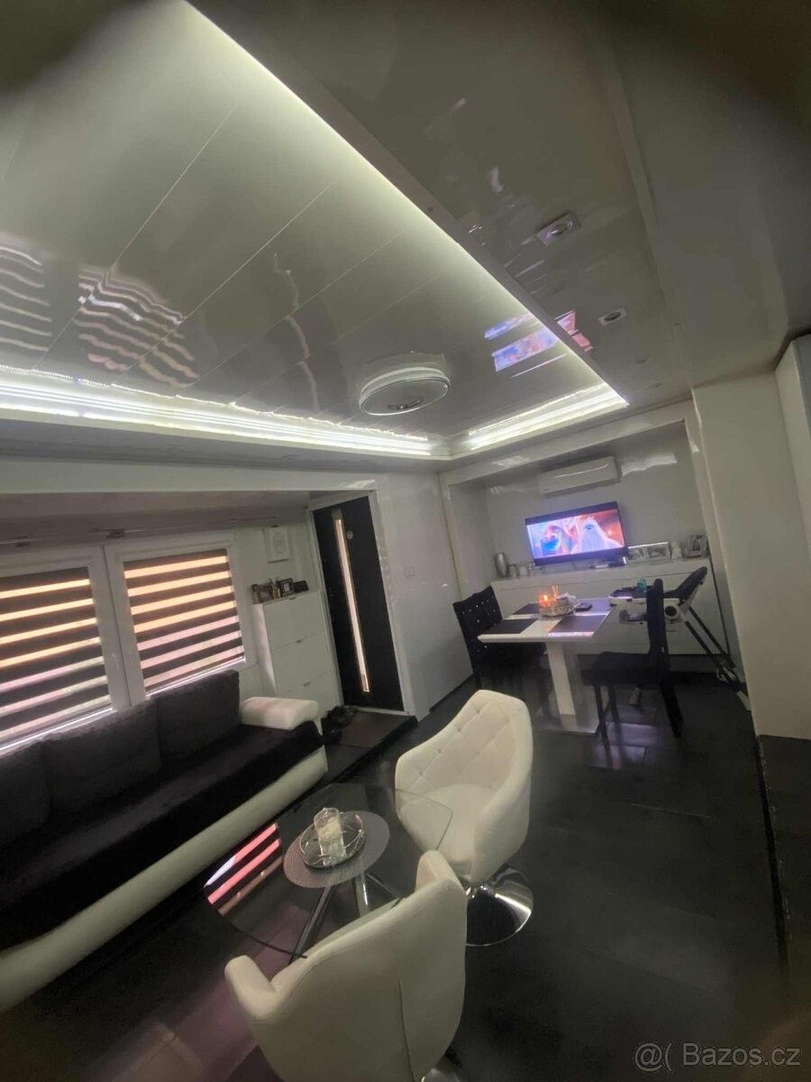 Chaty, Kladno, 272 01