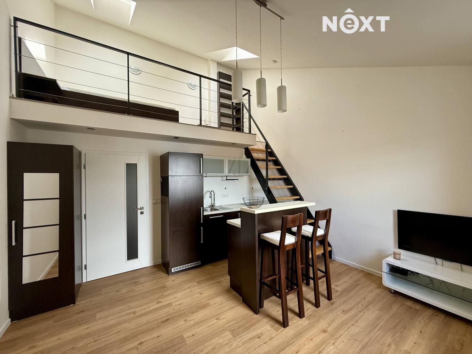 1+kk, Na Maninách 796, Praha Holešovice, 32 m² - 1