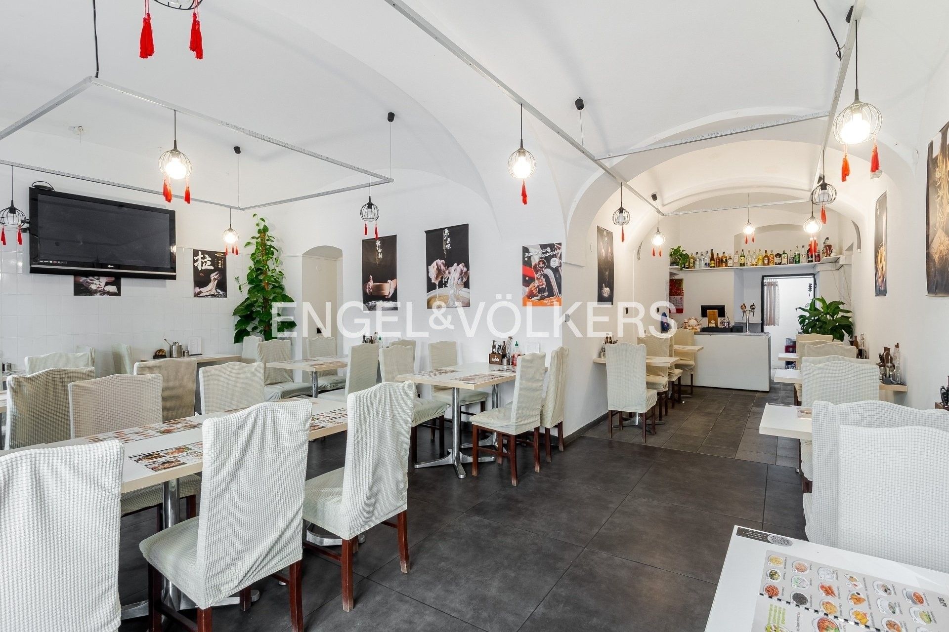 Restaurace, Sokolovská 106, Praha Karlín, 189 m² - 2