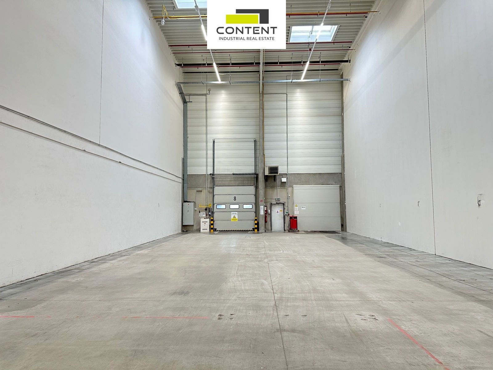 Sklady, Za Tratí, Chrášťany, 550 m²