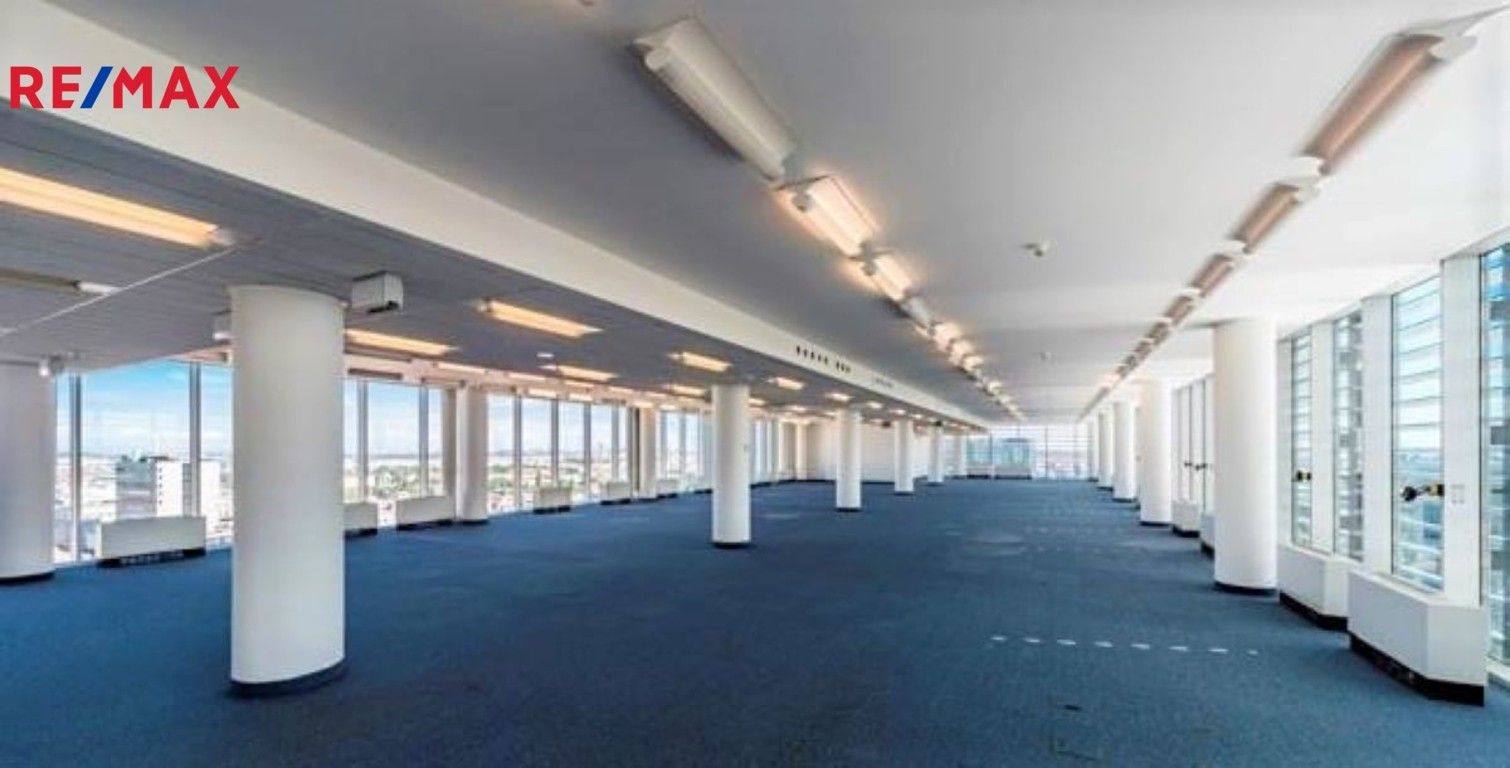 Pronájem kancelář - Olbrachtova, Praha, 227 m²