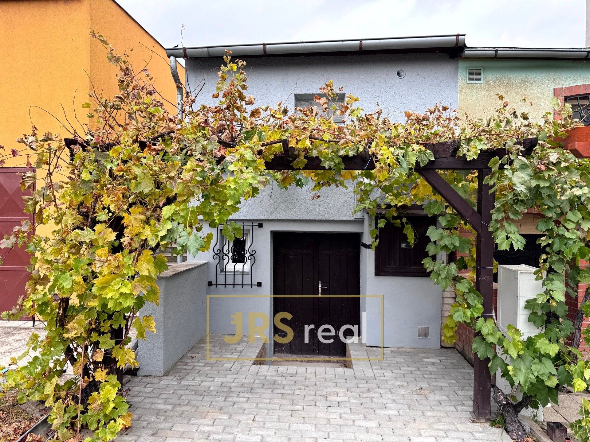 Prodej garáž - Hustopeče, 21 m²