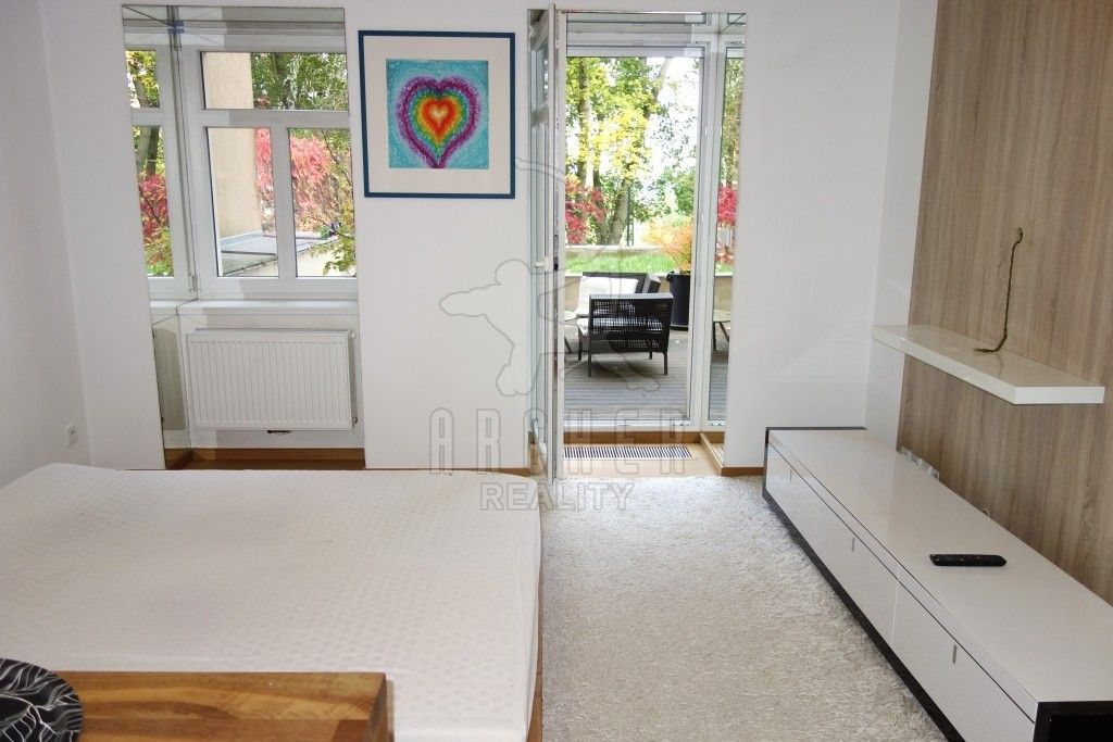 1+kk, Nad Závěrkou, Praha, 68 m²