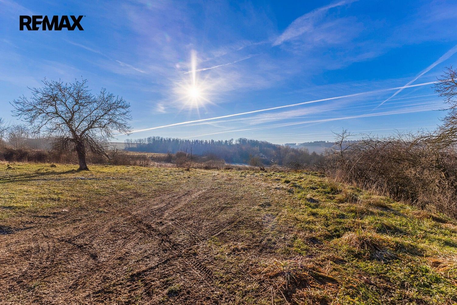 Prodej pozemek pro bydlení - Svojetín, okres Rakovník, Středočeský kraj - 2