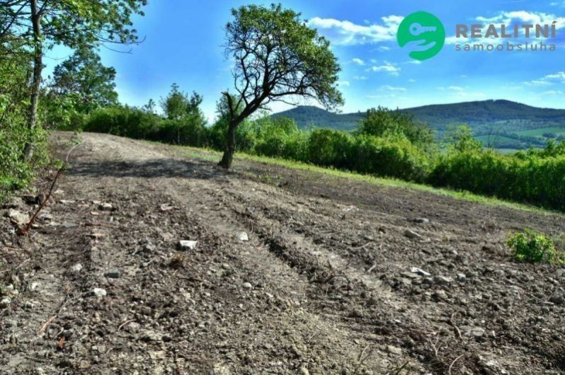 Prodej zahrada - Oparno, Velemín, 1 600 m²