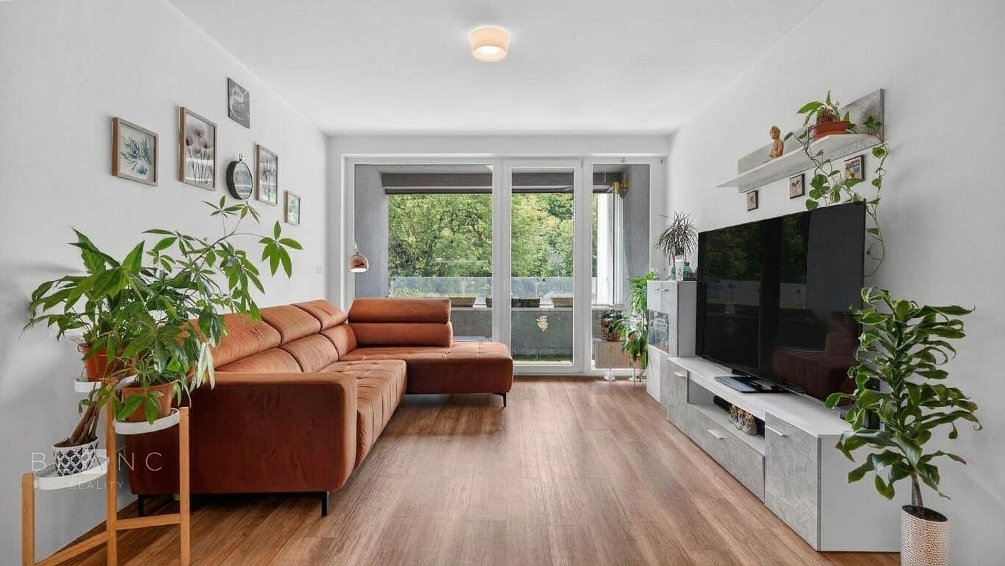 3+kk, Pod radnicí, Praha 5 - Košíře, 74 m² - 2