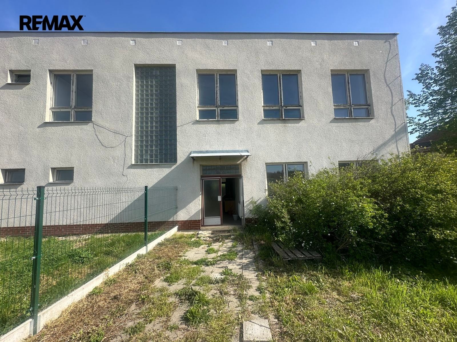 Sklady, Brankovice, 325 m² - 2