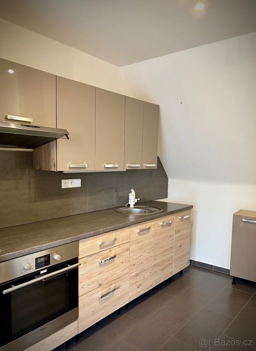 Pronájem byt - 460 11, Liberec