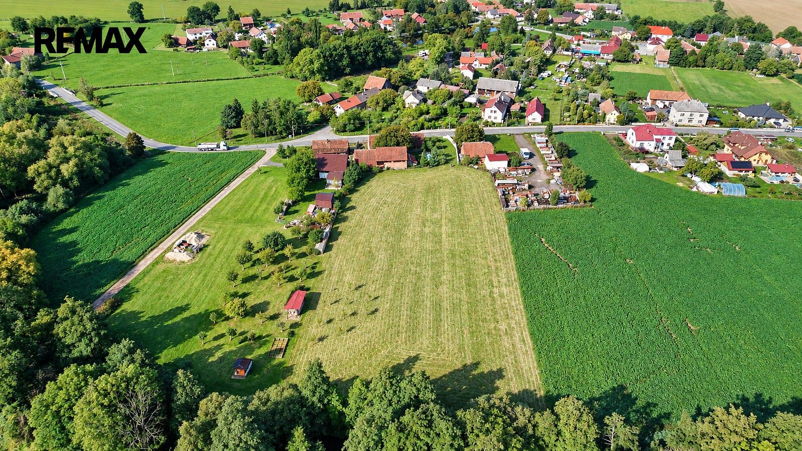 Pozemek pro bydlení, 7 574 m²