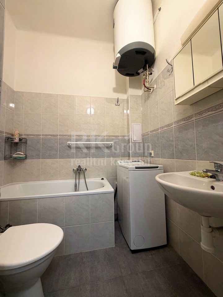 Pronájem byt 1+kk - Kolbenova, Praha, 27 m² - 5