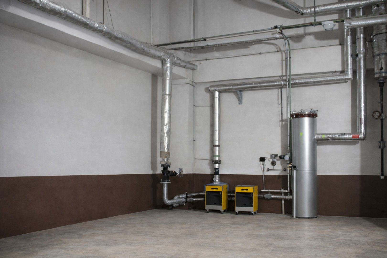 Pronájem sklad - V hůrkách 2077, Praha, 189 m²