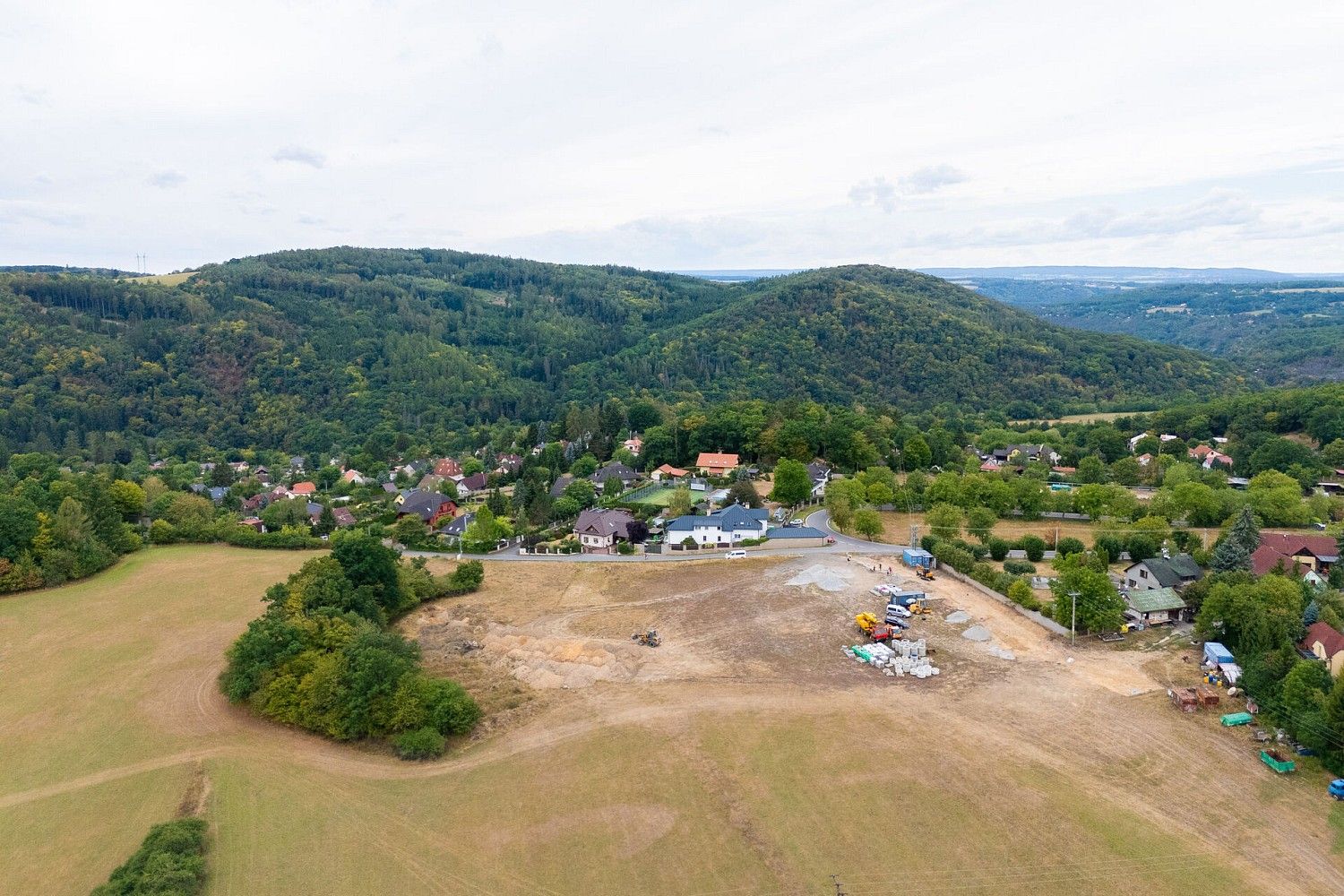 Pozemek pro bydlení · Jílové u Prahy - Luka pod Medníkem, okres Praha-západ, Středočeský kraj - 4