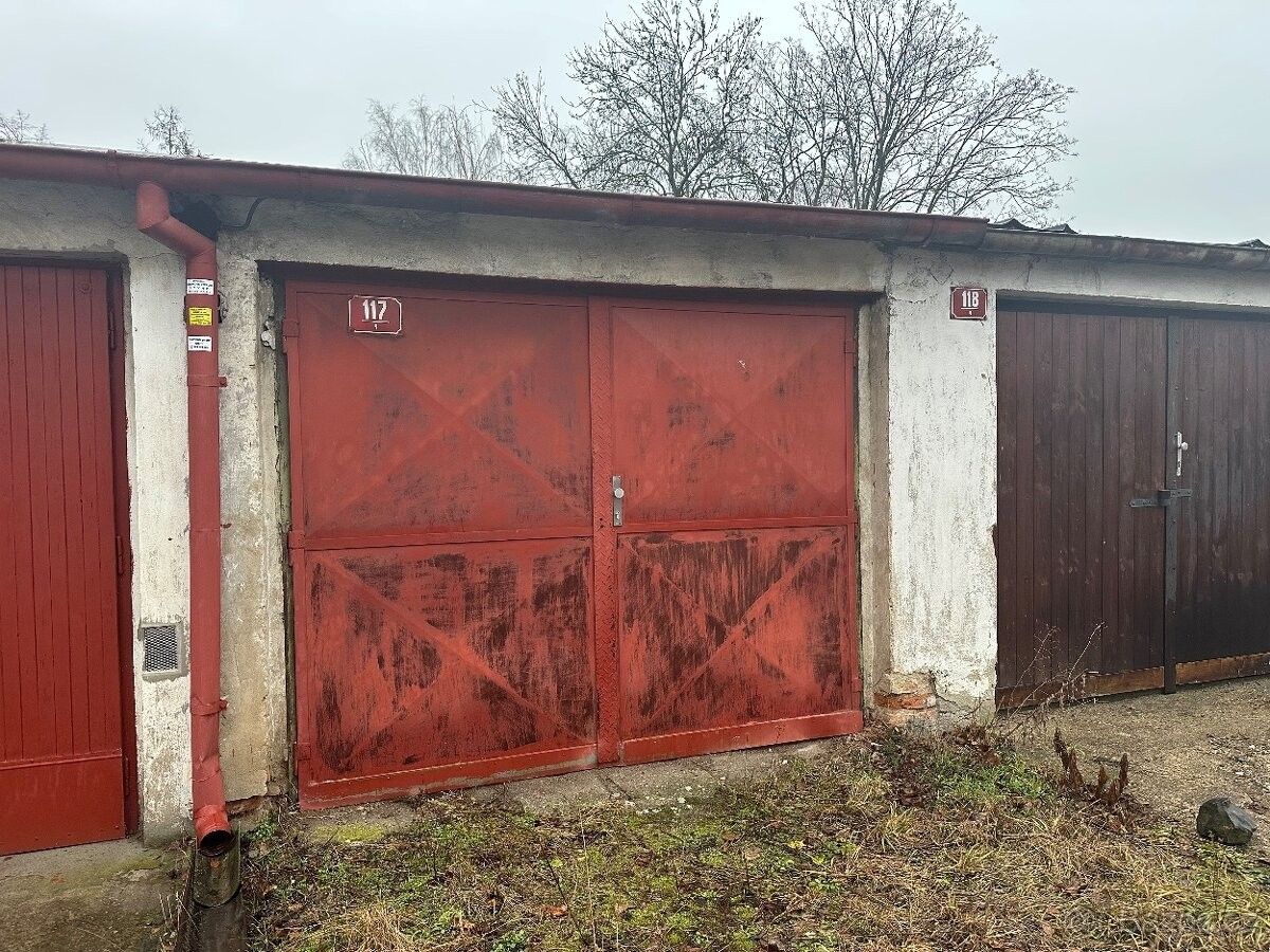 Garáže, Roudnice nad Labem, 413 01 - 1