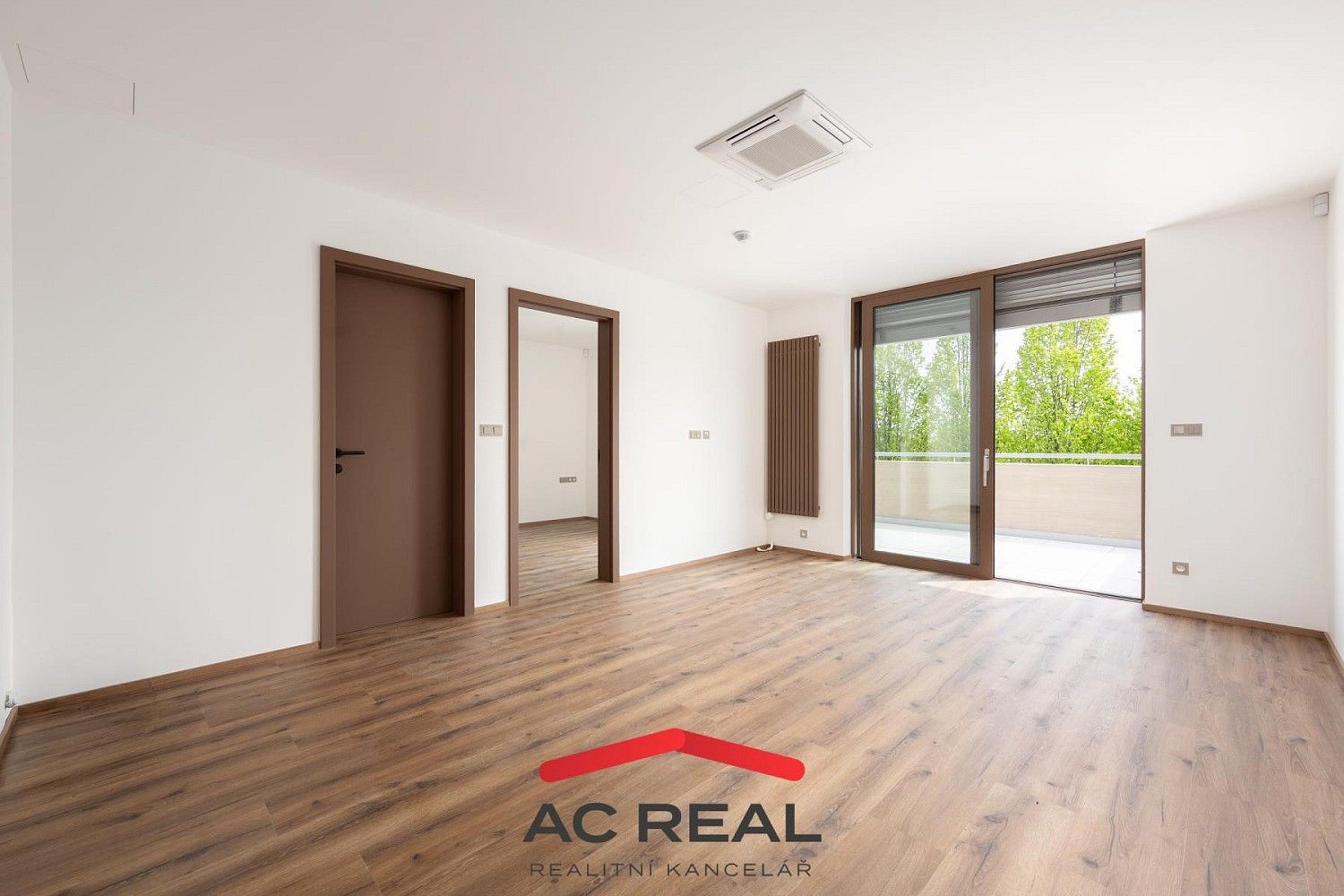Prodej komerční - Lednice, okres Břeclav, Jihomoravský kraj, 48 m² - 5