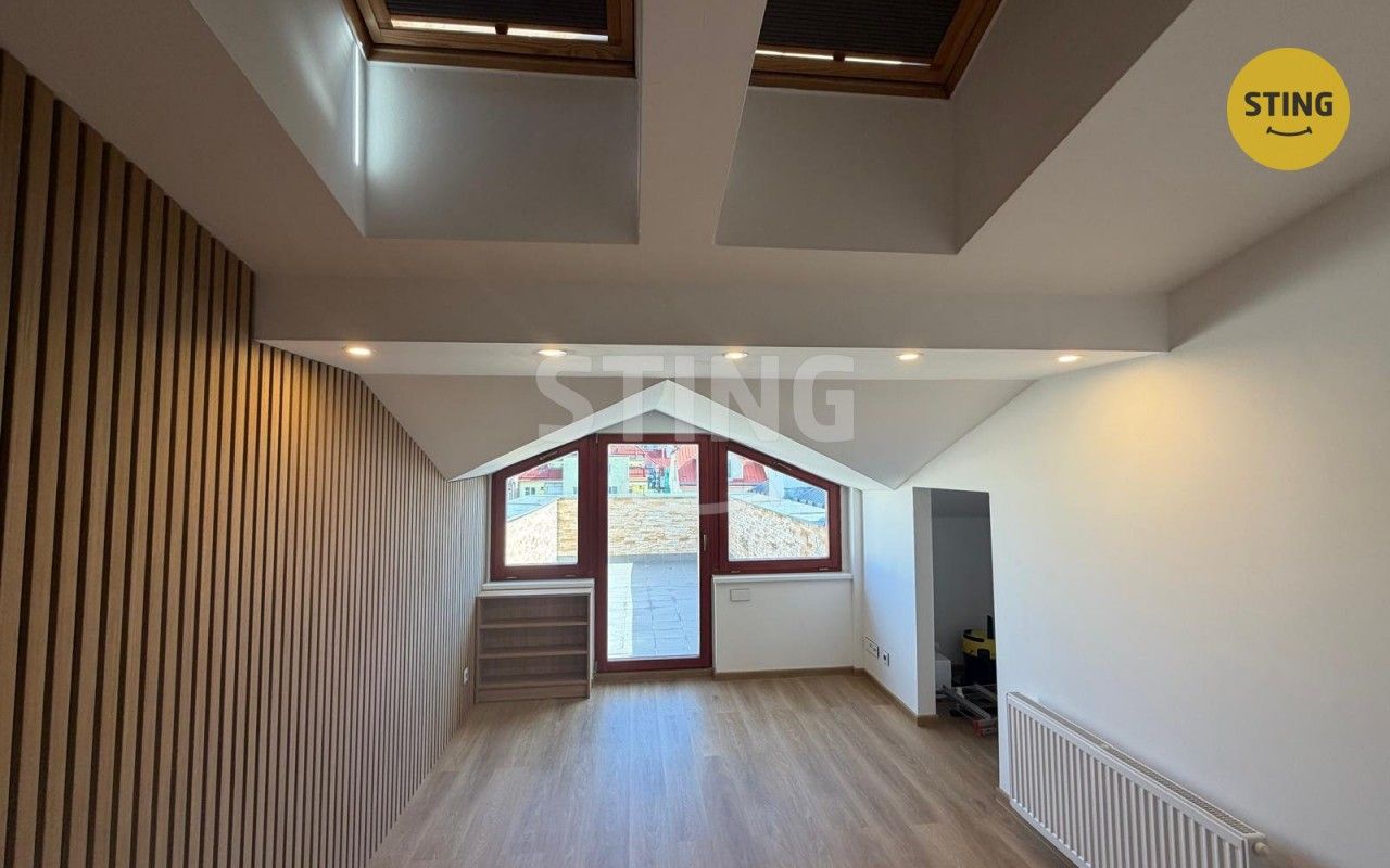 Byt 4+1 · 120 m² · Balcarova, Ostrava - 3