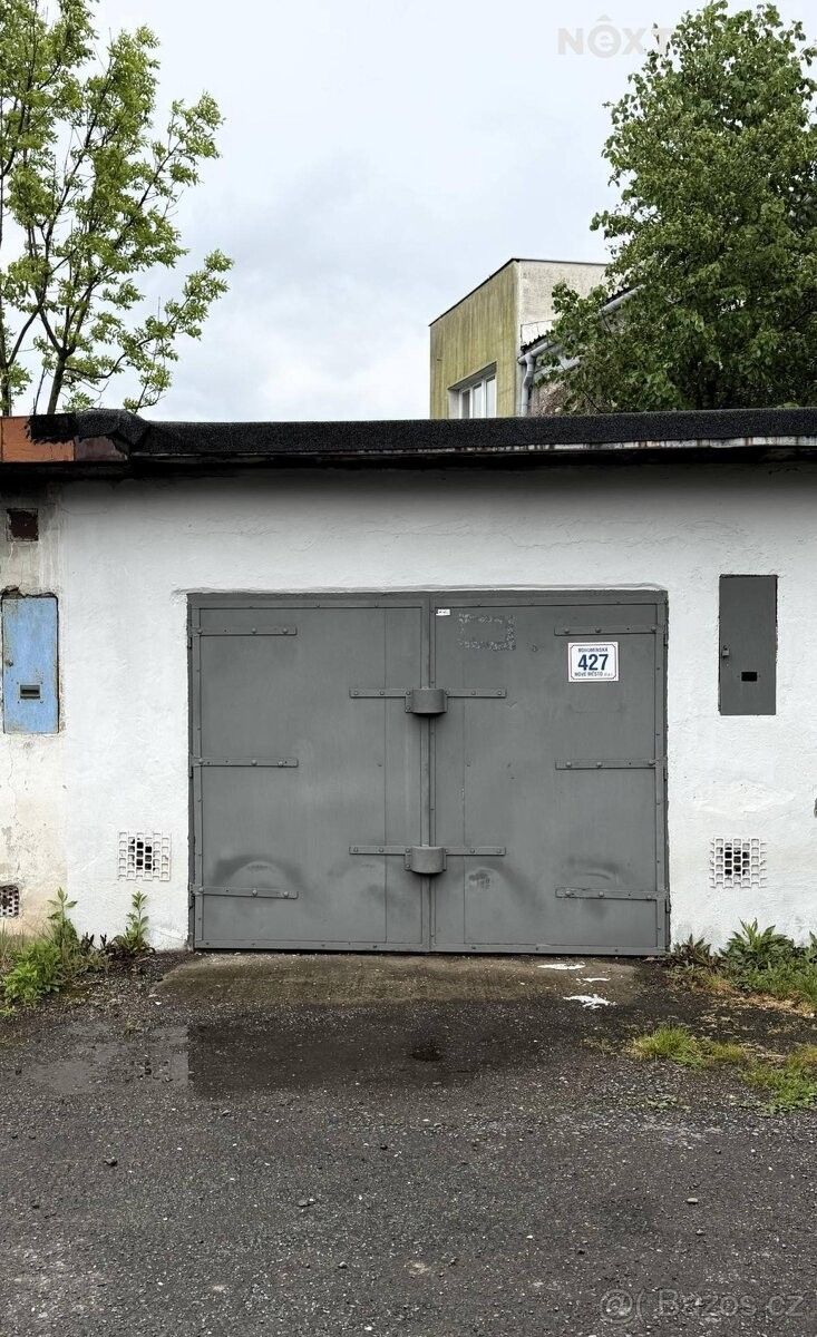 Garáže, Karviná, 735 06