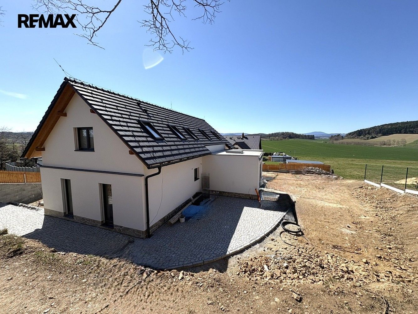 Rodinný dům · 188 m² · Strunkovice nad Blanicí, okres Prachatice, Jihočeský kraj - 3
