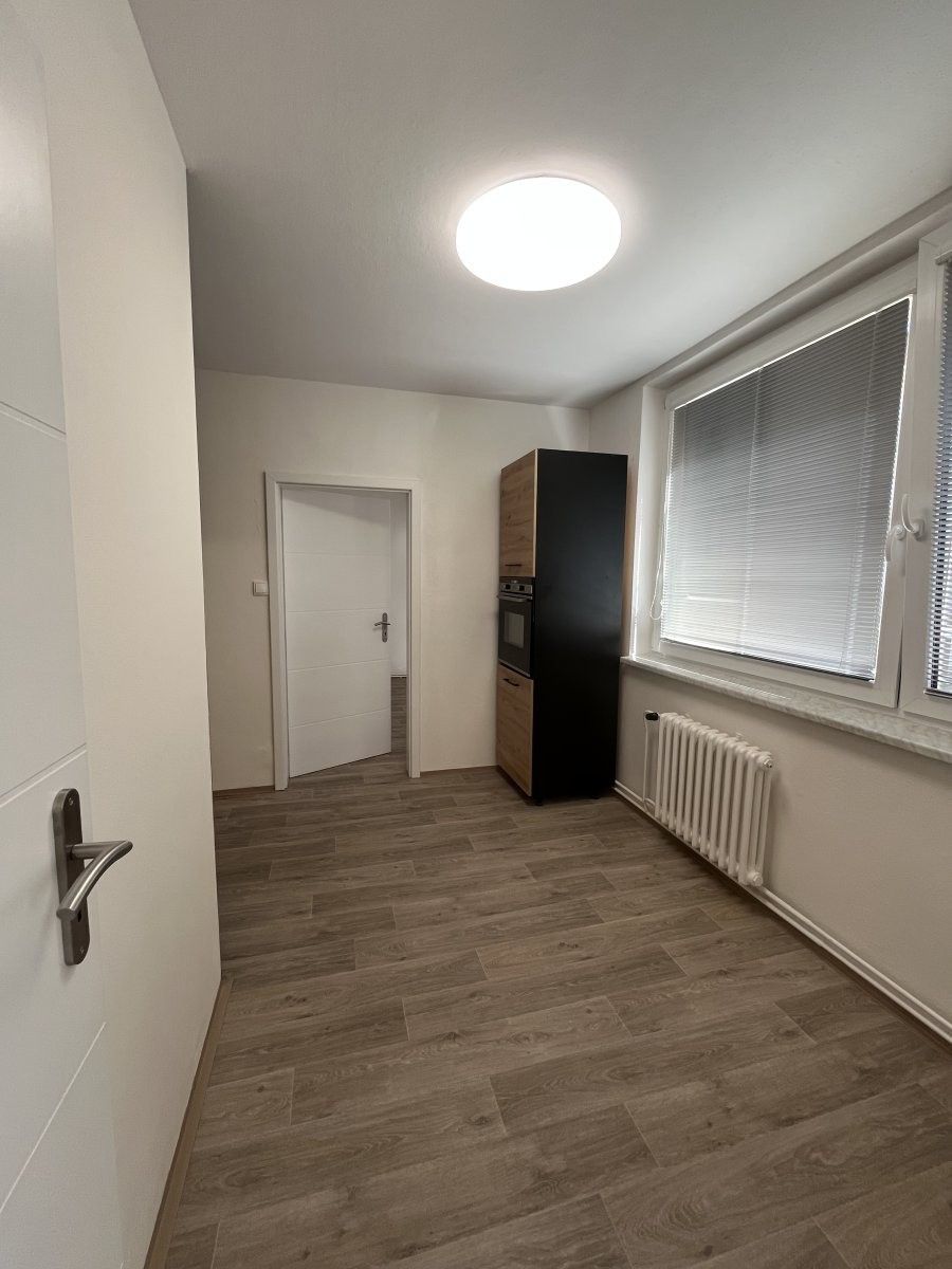 3+1, Padělky, Slušovice, 72 m² - 2