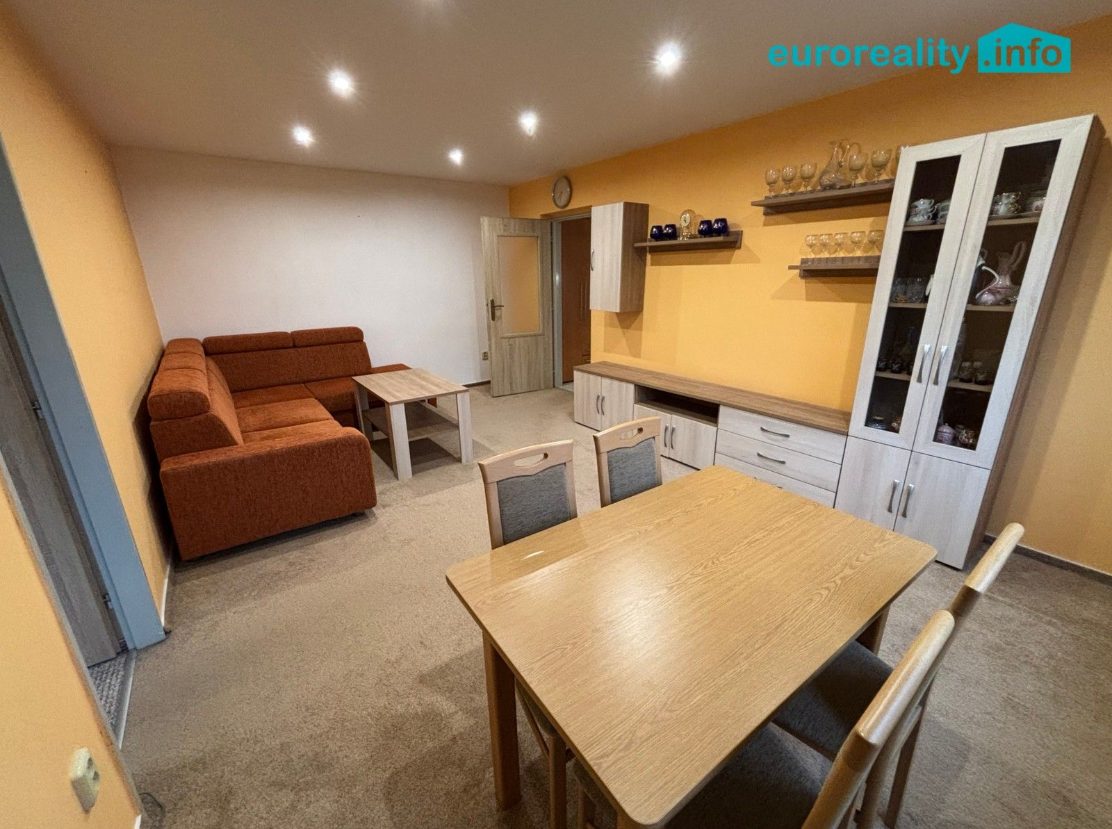 Prodej byt 2+1 - Pod Koníčky, Klatovy, 54 m²