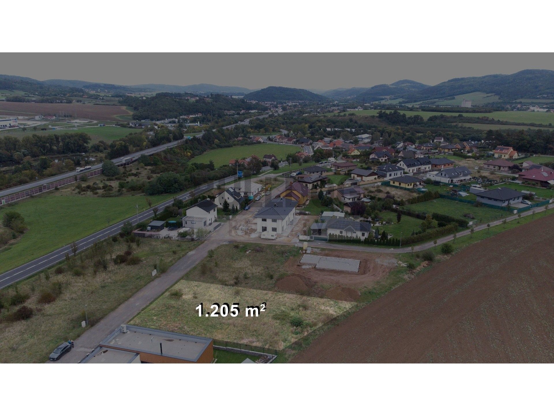 Pozemek pro bydlení · 1 205 m² · Bavoryně - 4