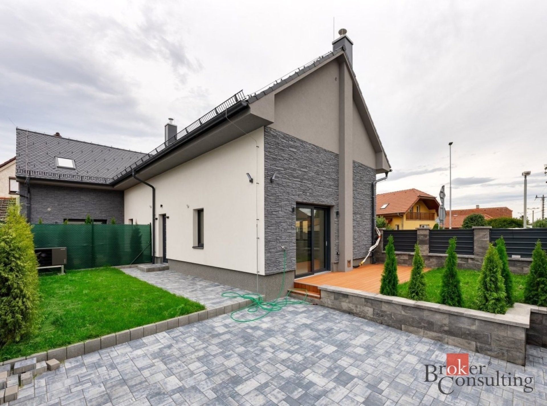 Rodinné domy, Hlavnovská, Dřísy, 110 m² - 1
