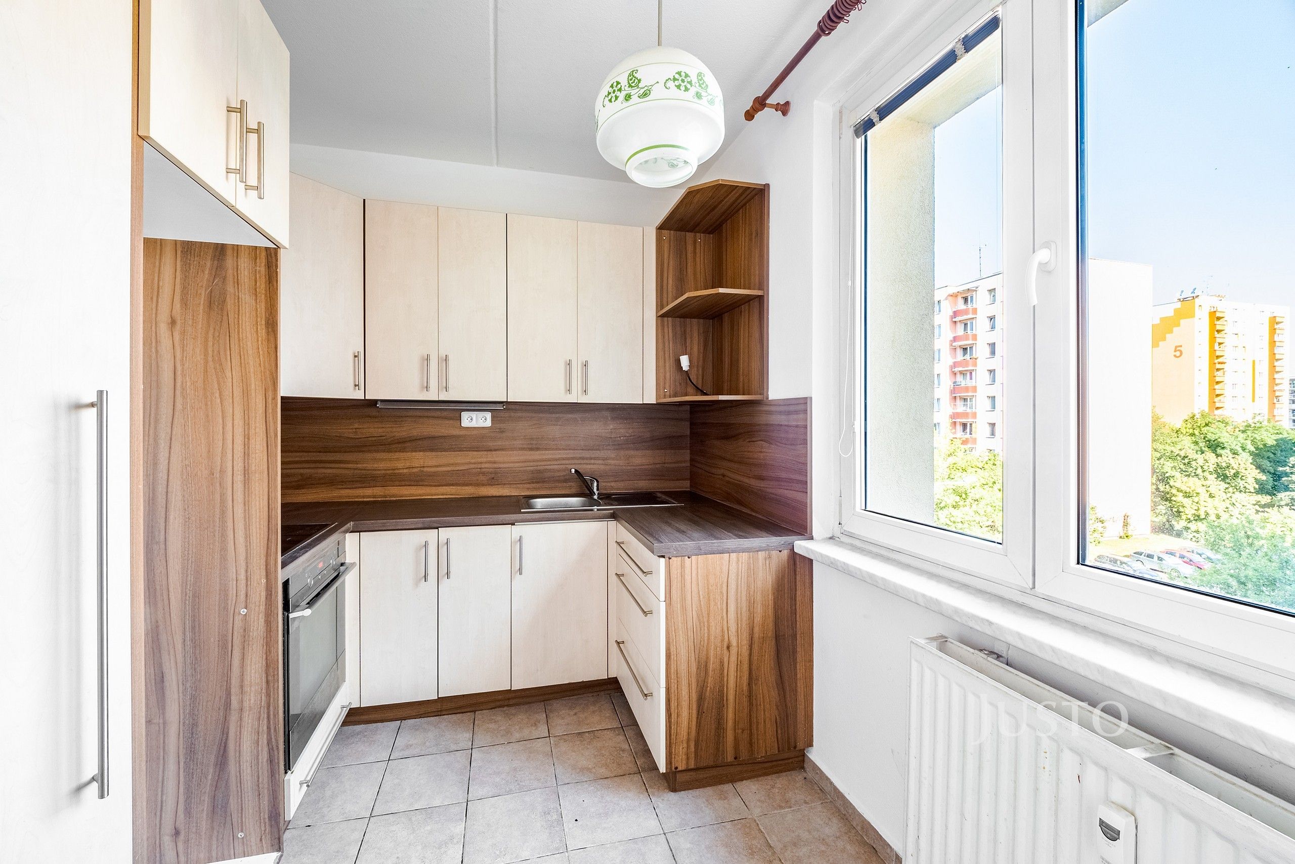4+1, V. Volfa 1343, České Budějovice 2, 80 m² - 1