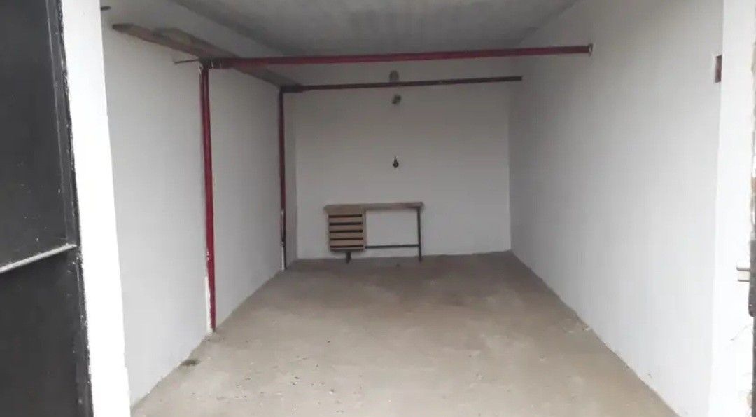 Pronájem garáž - České Budějovice, 370 01, 17 m²