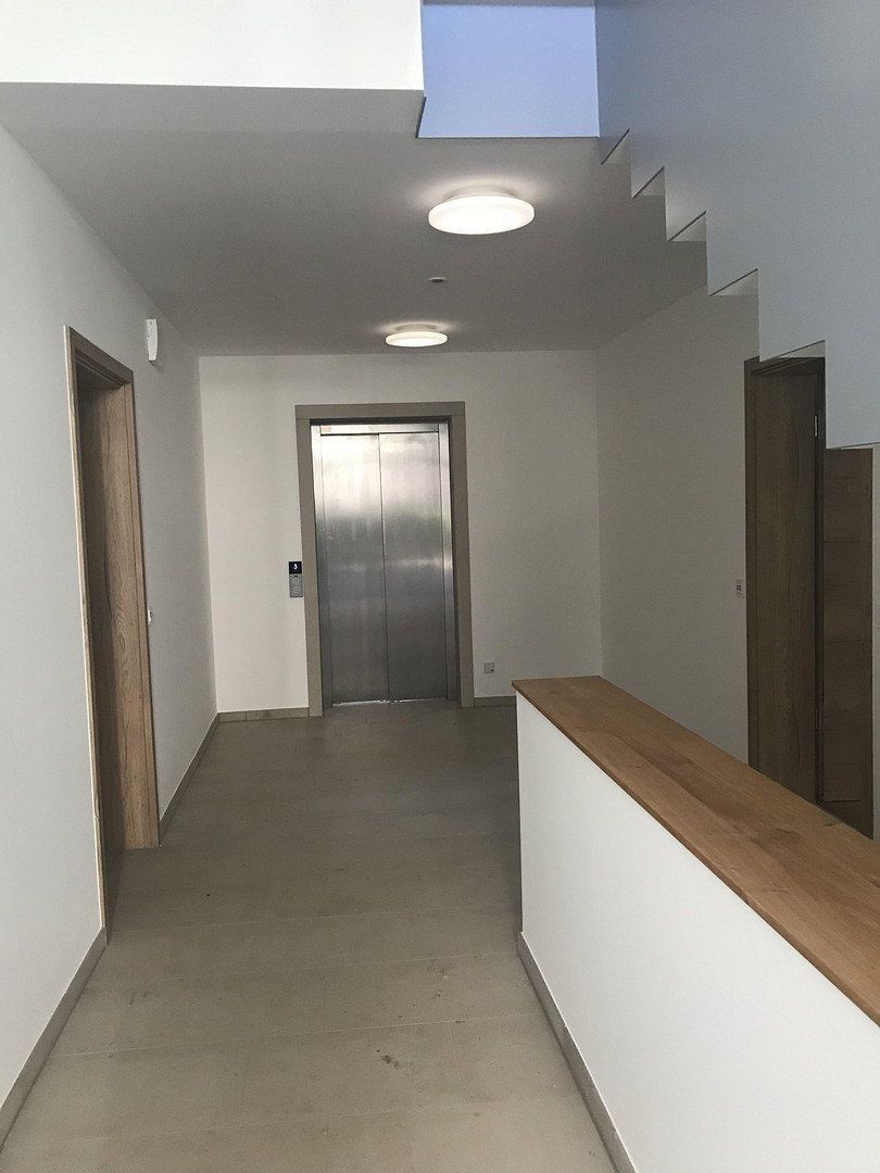 Byt 4+1 · 169 m² · , Hessen - 3