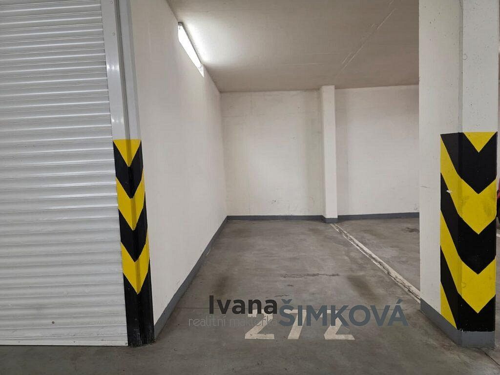 Nemovitost · 12 m² · Praha - Kunratice, okres Praha 4, Hlavní město Praha - 3
