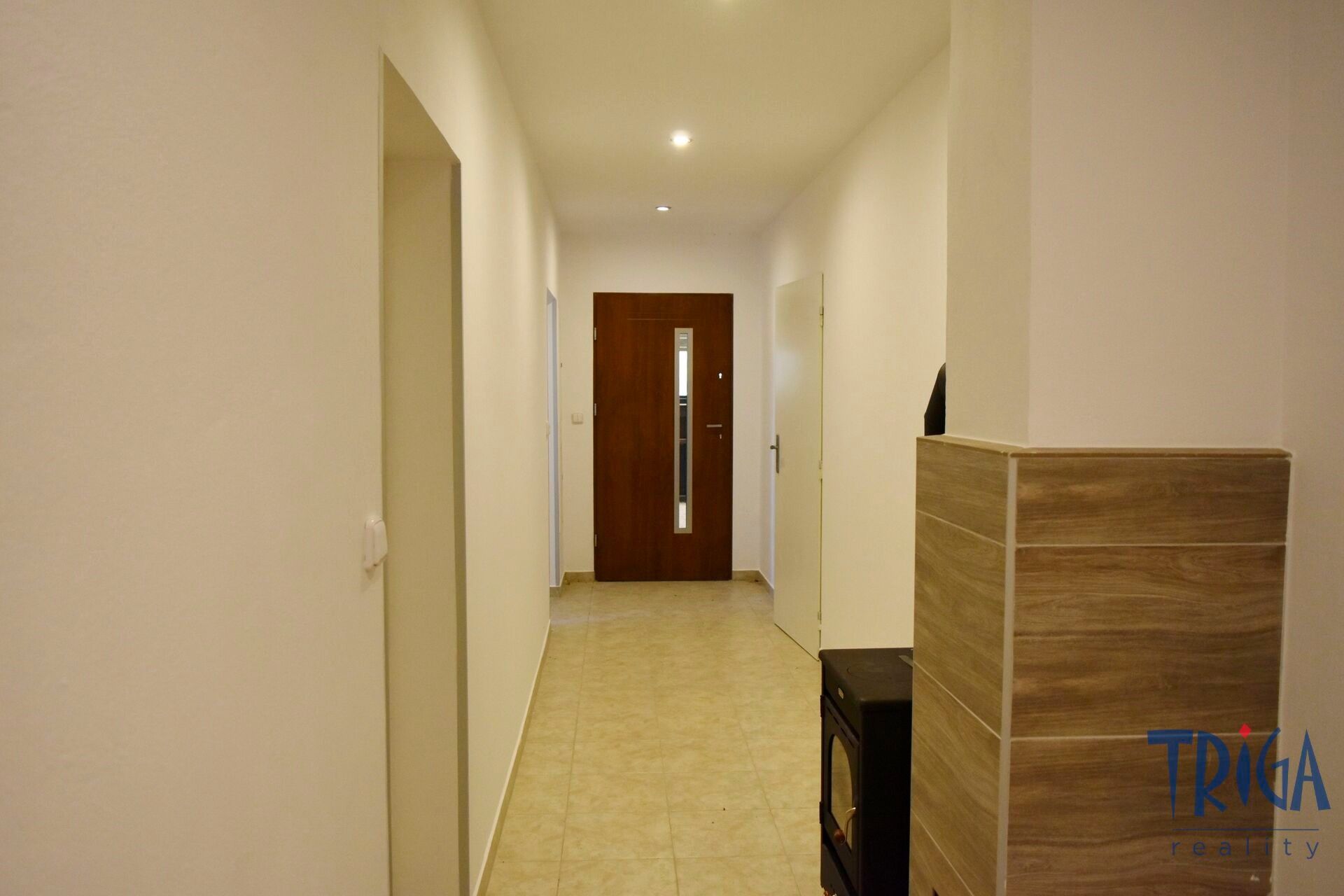 Pronájem byt 2+1 - Mokré, 100 m²