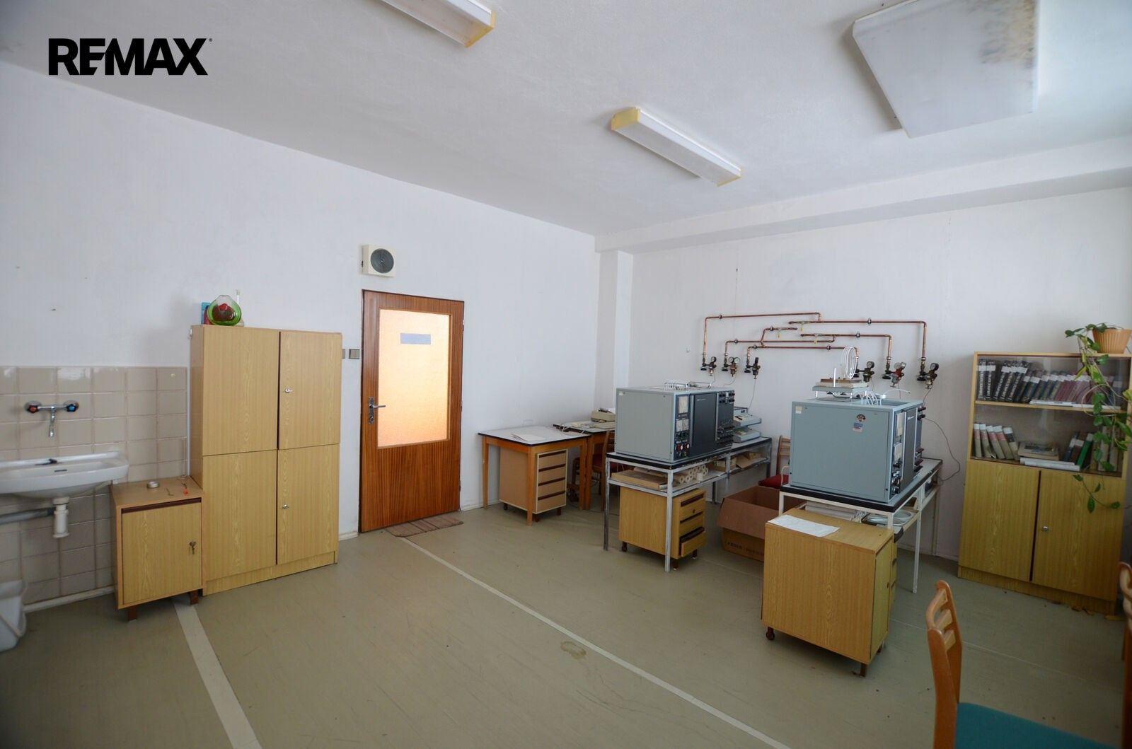Sklady, Slapy, 102 m² - 2