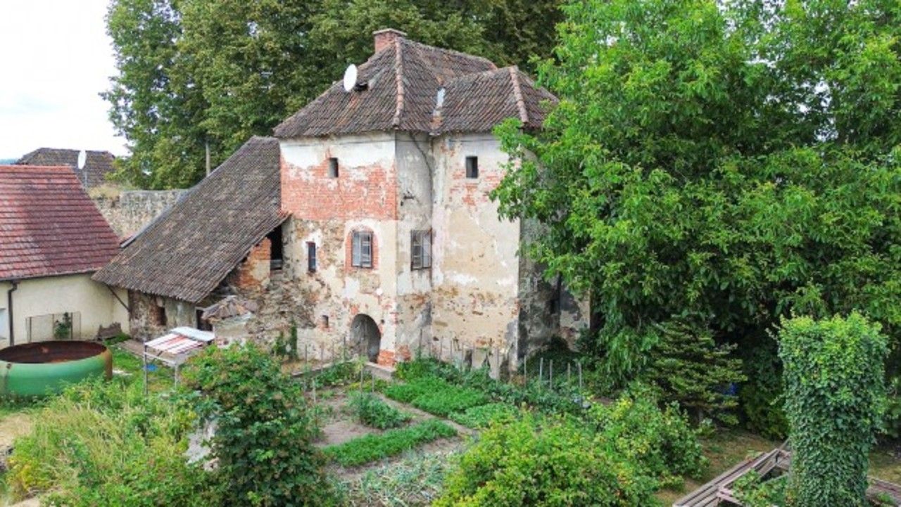 Nemovitost · 1 144 m² · Dlouhá, Bechyně - 4